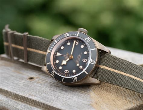 tudor bronze lug width|tudor black bay bronze price.